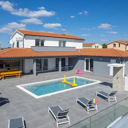 Casa Mara